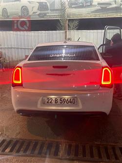كرايسلر 300